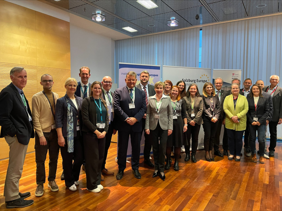 Group photo of the participants of the panel discussion