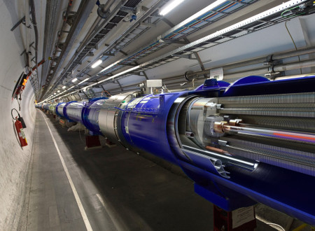 Veliki hadronski trkalnik v CERN-u.