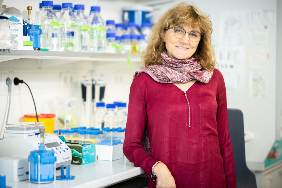 Portrait of Dr. Kristine Djinović-Carugo in the laboratory.