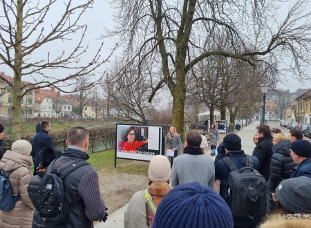 Del portretirancev na Krakovskem nasipu v Ljubljani.