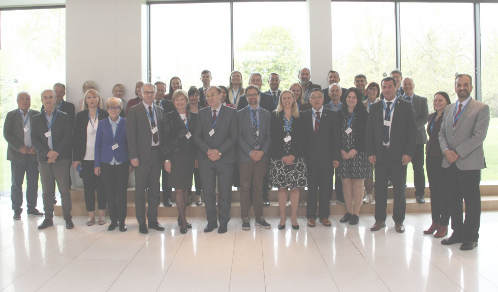 Udeleženci srečanja direktorjev državnih hidrometeoroloških služb JV Evrope