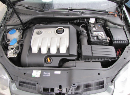 motor osebnega vozila VW Golf 1.9 TDI