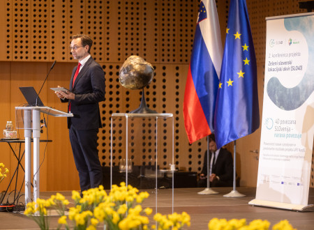 Na sliki je državni sekretar Ministrstva za okolje, podnebje in energijo, Uroš Vajgl.