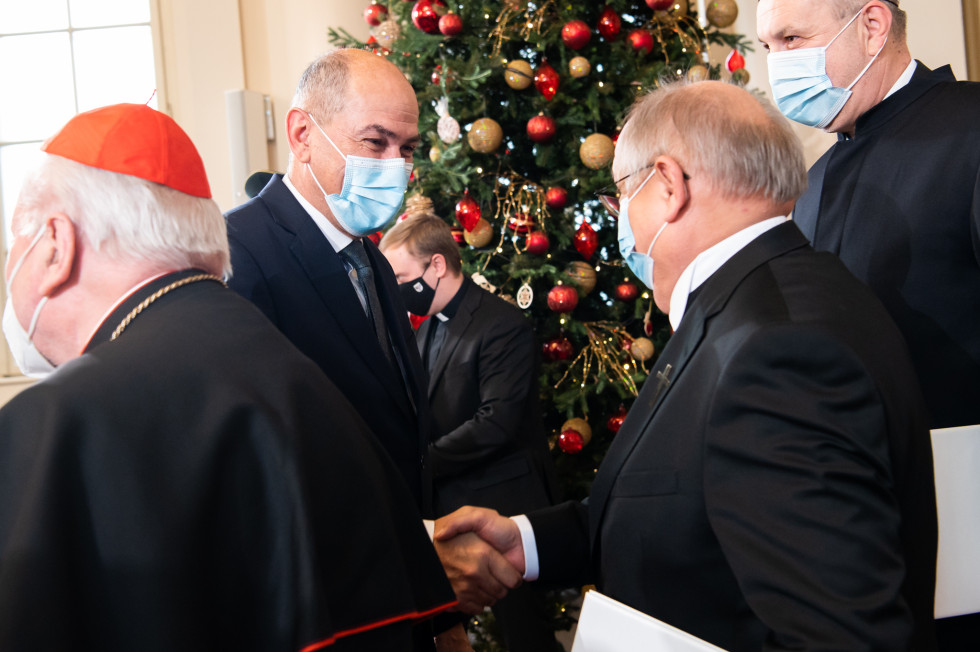 PM Janez Janša attended a special ceremony at which the President of the Republic of Slovenia Borut Pahor awarded state decorations to Cardinal Franc Rode, Bishop Geza Filo and Mufti Nedžad Grabus.