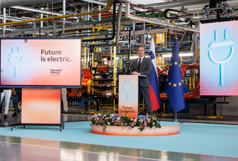 Slovenia establishes itself as an electric vehicle manufacturer with the production of electric Renault Twingo